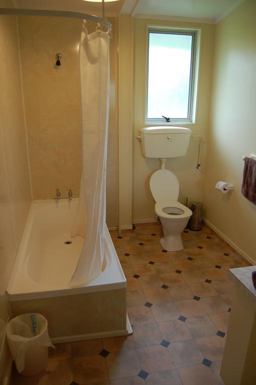 Egmont Eco Leisure Park & Backpackers Hotel New Plymouth Quarto foto
