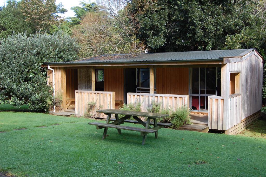 Egmont Eco Leisure Park & Backpackers Hotel New Plymouth Exterior foto
